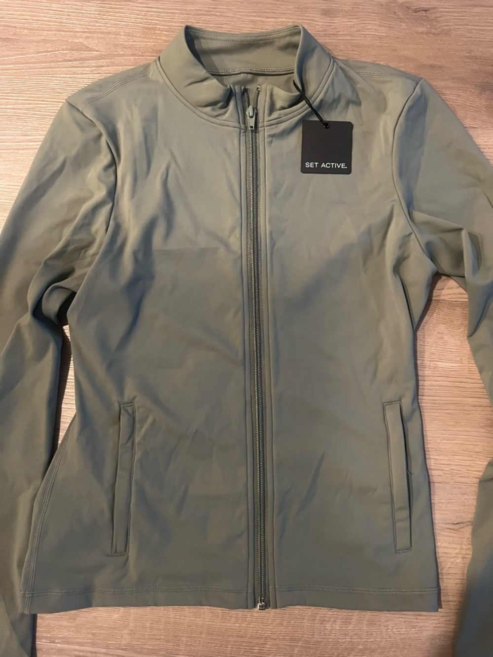 Women’s Sage Green Zip-Front Active Jacket